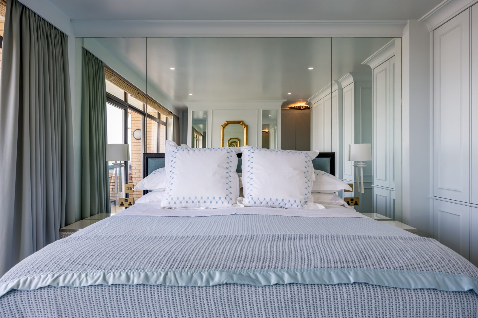 Bespoke fitted bedroom suite, Poole
